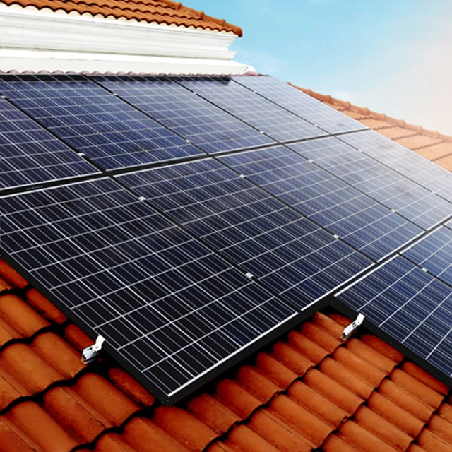 roof mounted solar panels