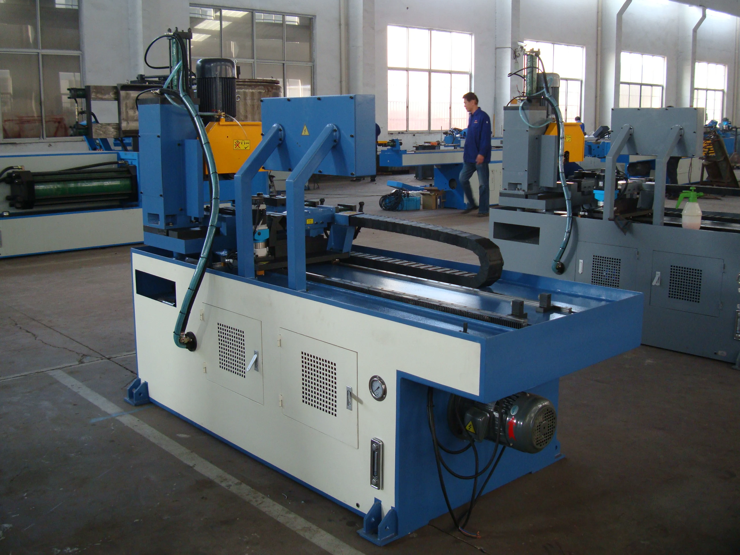 
Full-Auto Metal Disk Saw Machine CNC Type(GM-AD-350CNC) 