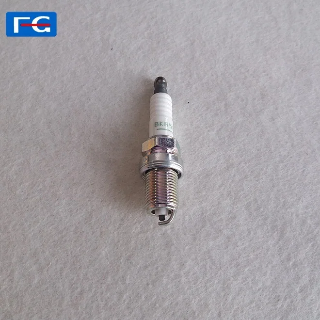 Best Quality Gas engine Spark Plug BKR5EY car  spark plug  for Japan cars