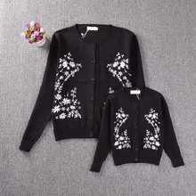 Mother and Daughter Clothes Flower Pattern Sweaters Family Matching Outfits Sweaters for Mom and Kids Fashion