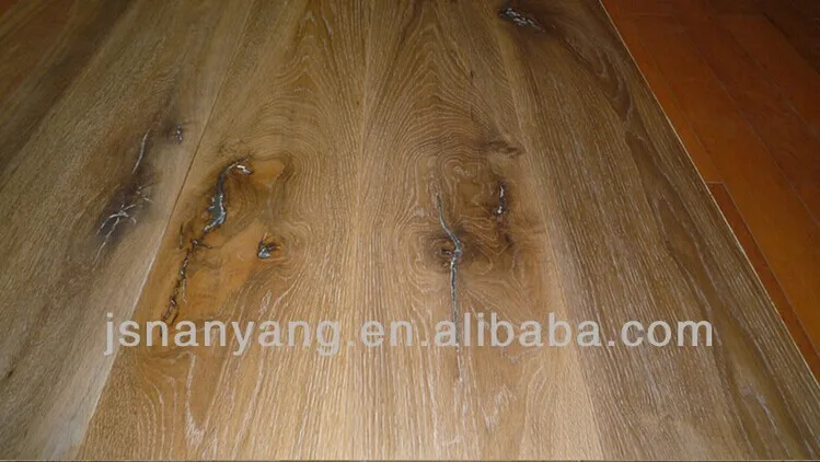 3-layer brushed Russia Oak parquet engineered wooden floor with smoked white texture