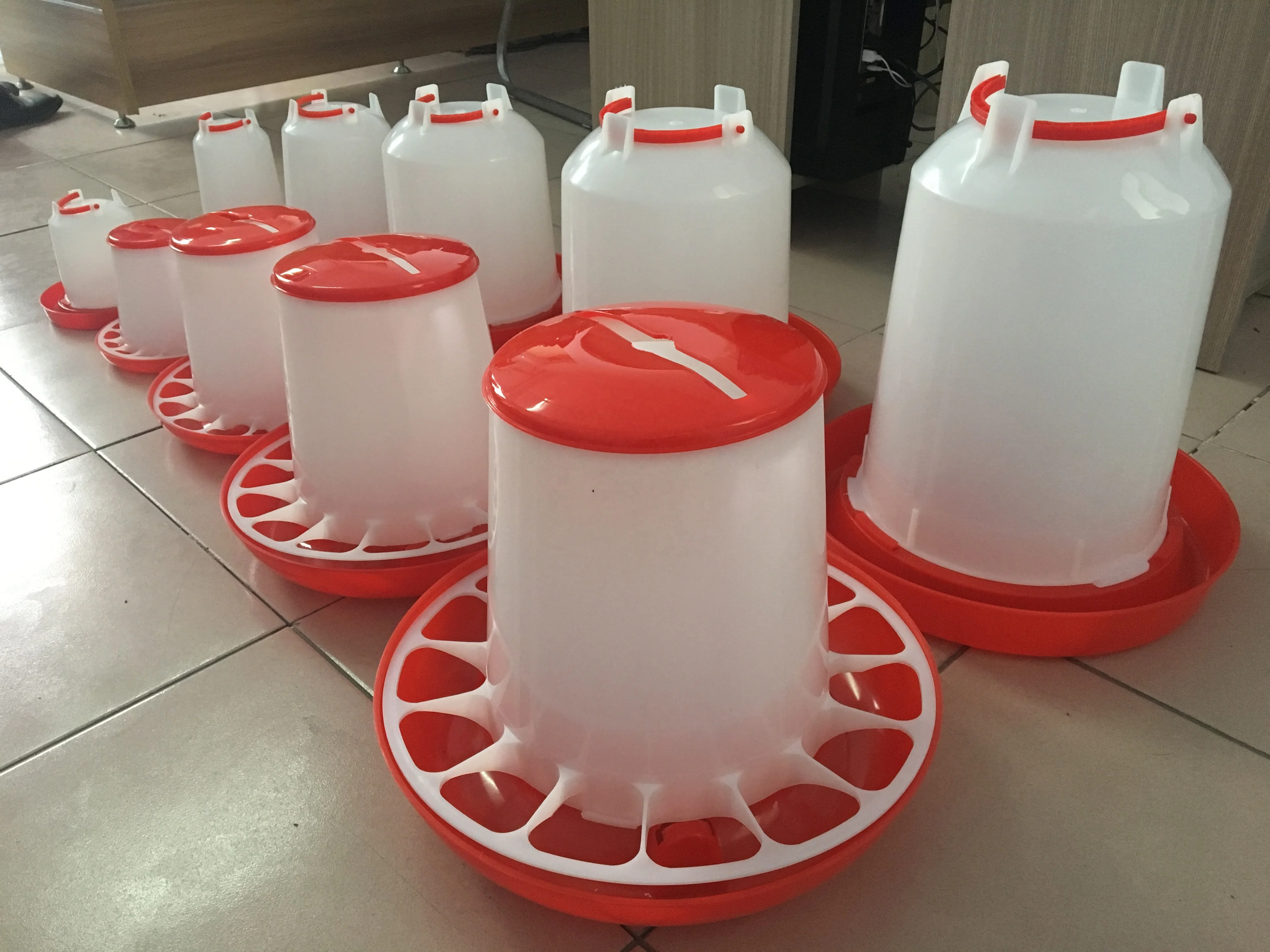 Пластиковые куриное мясо птицы дом Фермы использования питатель и пьяница