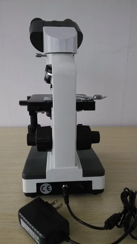 F105 Binocular biological microscope for laboratory use