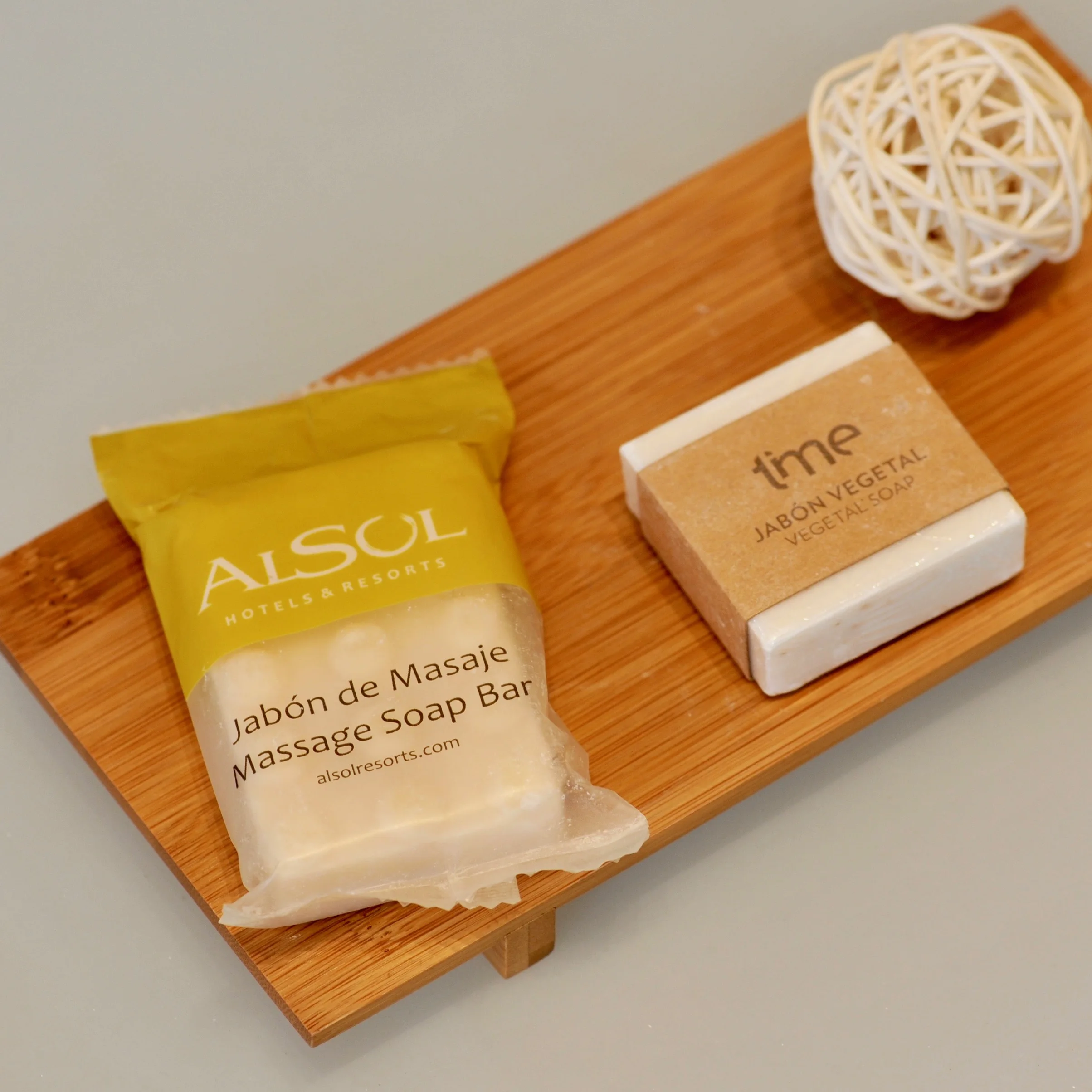 
ISO standard vegan soap in sachet for hotel and bathroom 