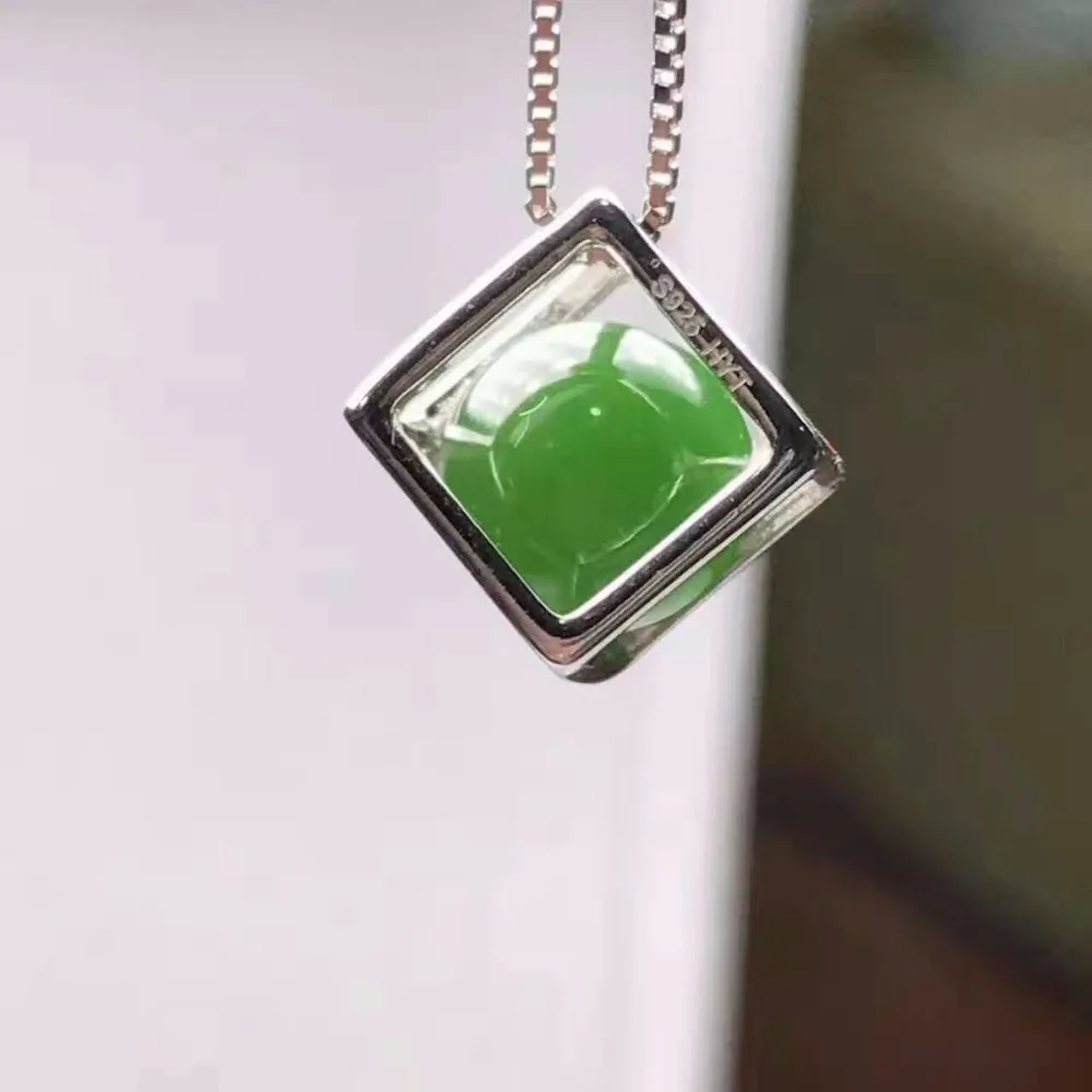 Hot sale 100% genuine nephrite jade green cube pendant, gemstone jasper necklace
