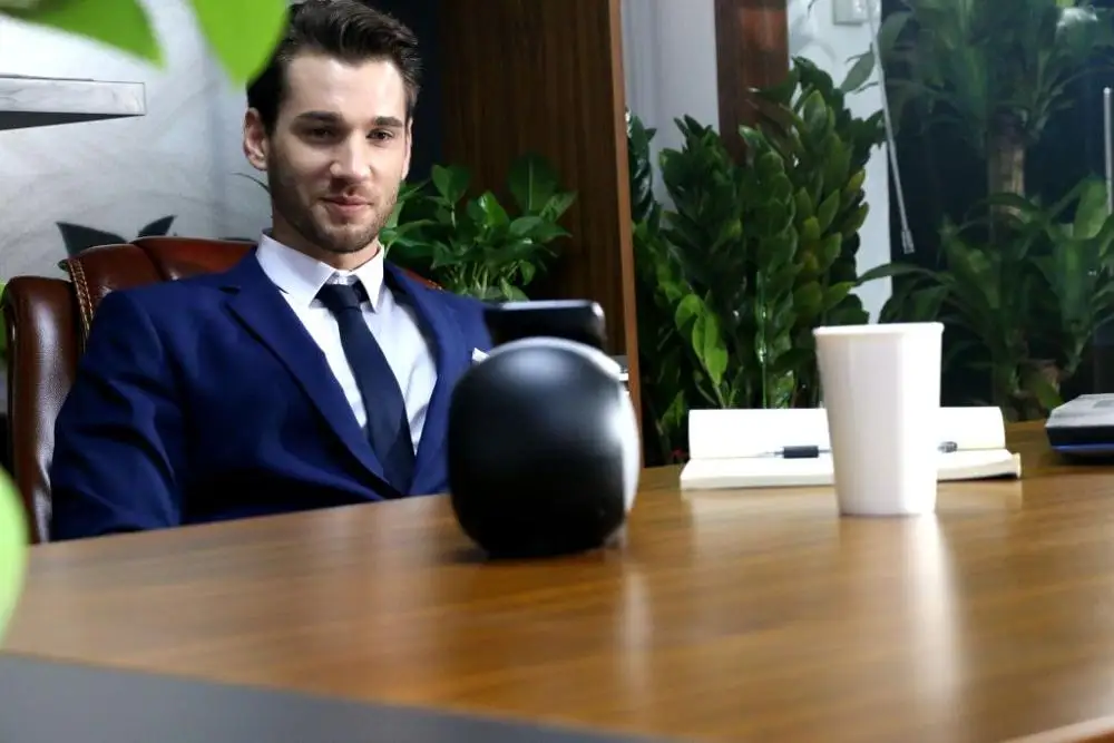 top selling products 2017 electronic new design wireless charging BT 4.0 speaker waterproof with NFC function