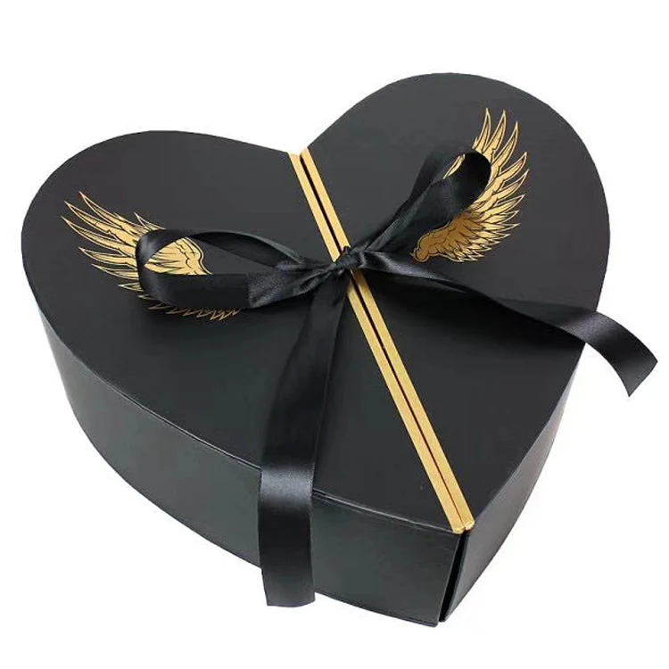 Luxury Custom logo printed gift cardboard doll packaging  Heart Shape box