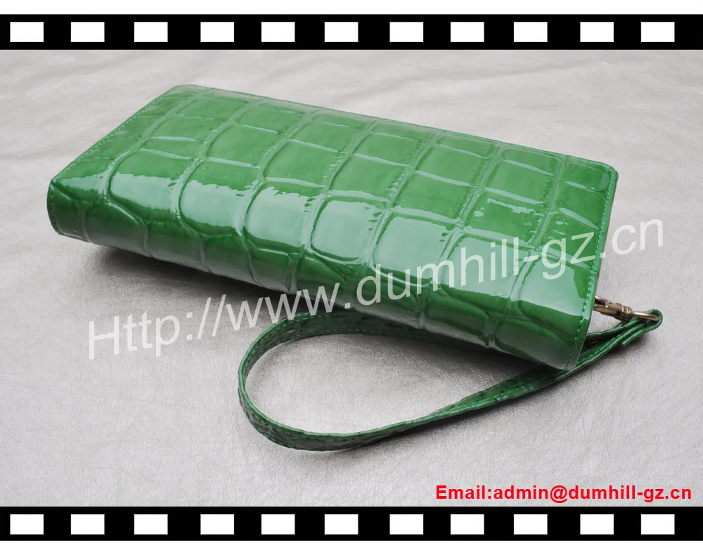 Fashion Crocodile Leather Lady Wallet With Wrist Strap clutch women wallet with zip around