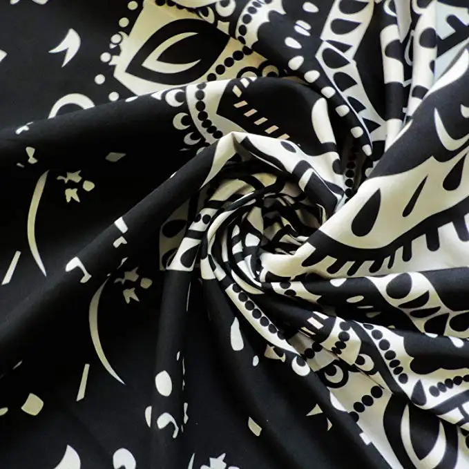 Mandala Tapestry Wall Hanging Black & Gray Wall Art Floral Decorative for Bedroom