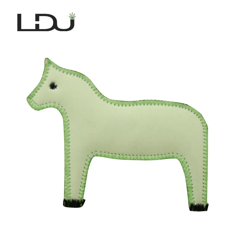 Keep Warm And Prevent Noise, Strong Self-adhesion and Anti-slip Bottom Stair Mat