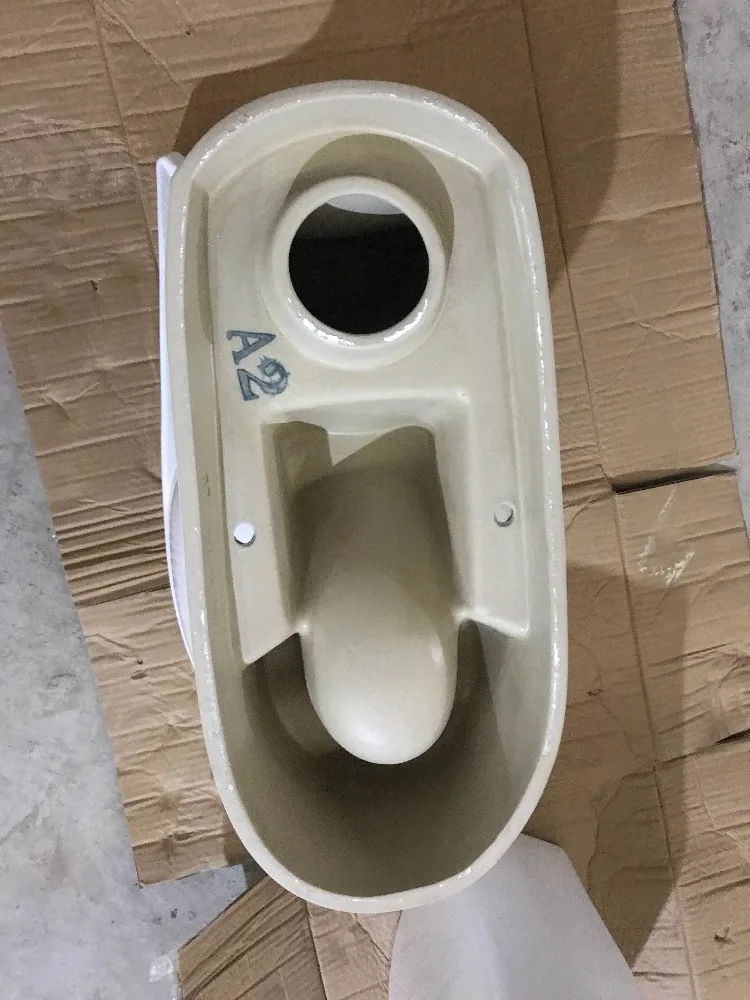Sanitary Ware Strap 250mm Two Piece Washdown kuwait cheap wc toilet
