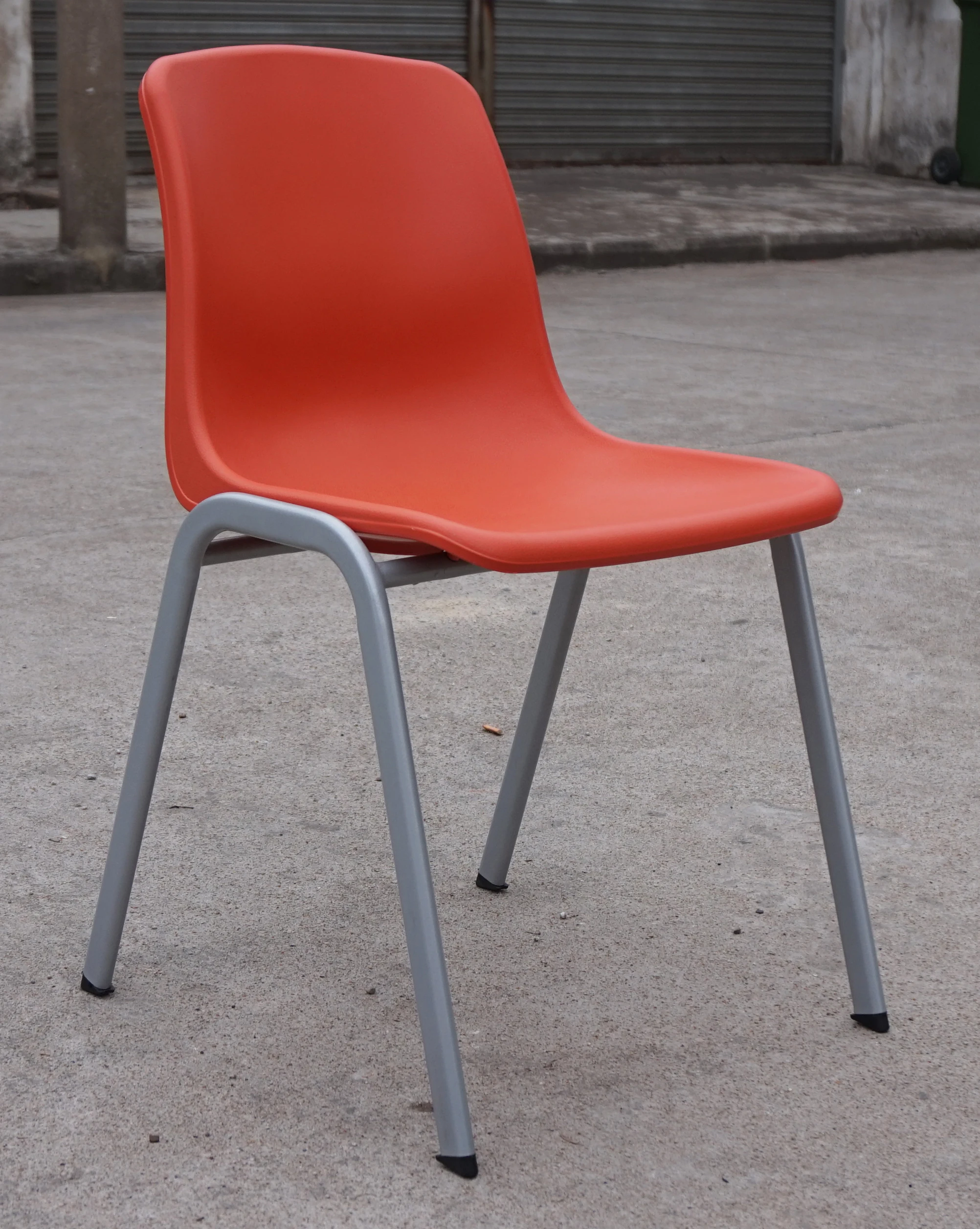 
four legs metal frame plastic shell school chair 