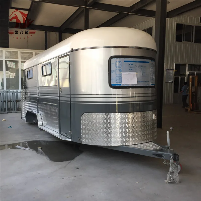 4 horse float deluxe with kitchen