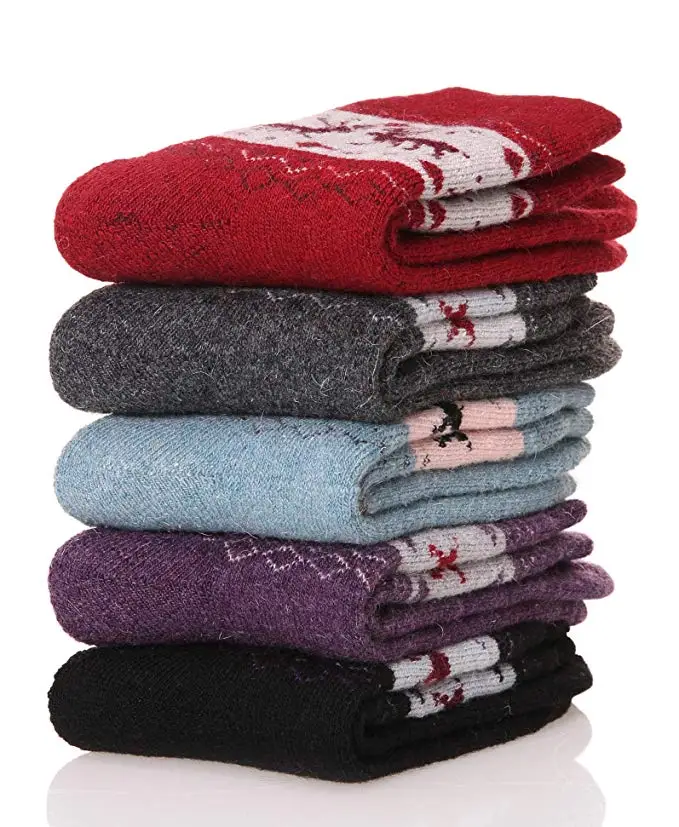 Winter Warm Thick Knit Rabbit Wool Jacquard Cozy Crew Vintage Style Socks Xmas Reindeer Moose Socks for Women