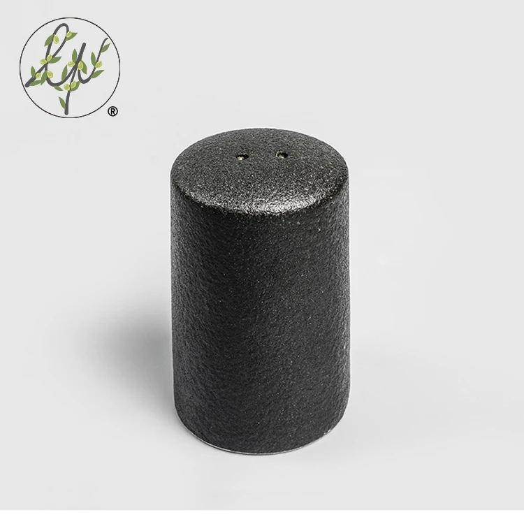 Black Dot Glaze Ceramic Mill Salt And Pepper Shakers Bottle