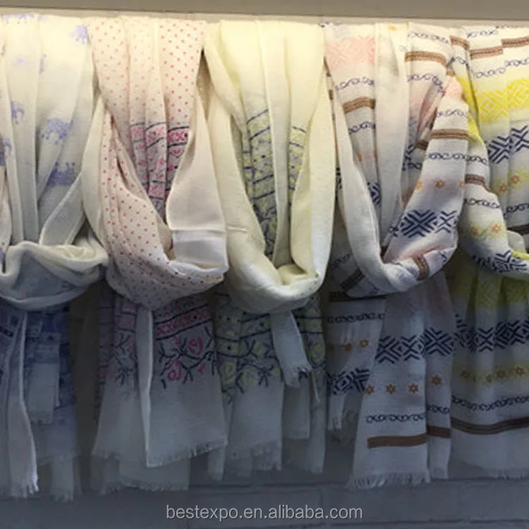 wholesale wave point cotton shawl loverly elephant design blanket dubai scarf woman hijab