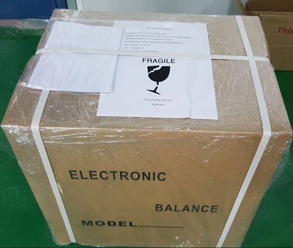 Лабораторный цифровой аналитический электронный баланс 0,1 мг