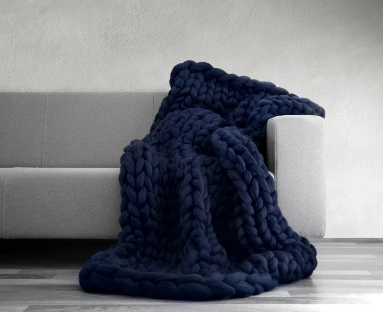Urbestc hot sale wholesale chunky knit wool blanket for winter
