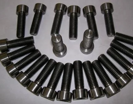 Молибденовый болт высокой чистоты устойчивый к высоким температурам