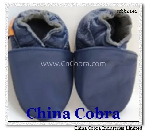 
2021 top quality well sold soft sole leather baby shoes soft leather slippers 