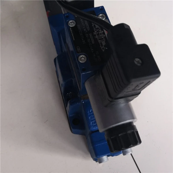 Новое высокое качество Rexroth пропорциональные клапаны R900705186 4WRKE16W6-200L-3X/6EG24EK31/F1D3M-33/серия многие типы являются факультативными