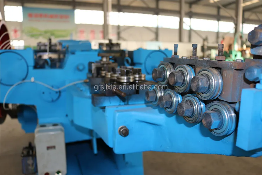 Hot sales nut bolt screw making machines