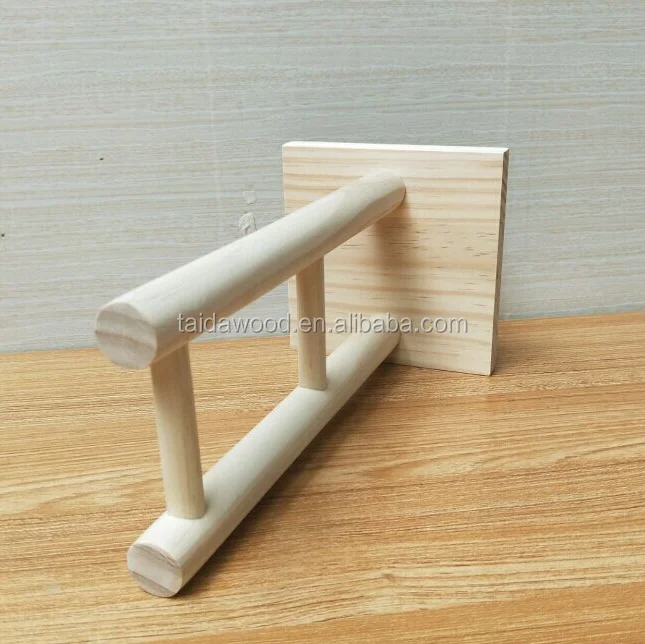 Eco-friendly Pine solid Wooden Headphone Stand Custom Handmade Headphone Display Rack