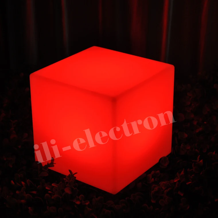 PE plastic color changing illuminated Solid LED Glow Cubes