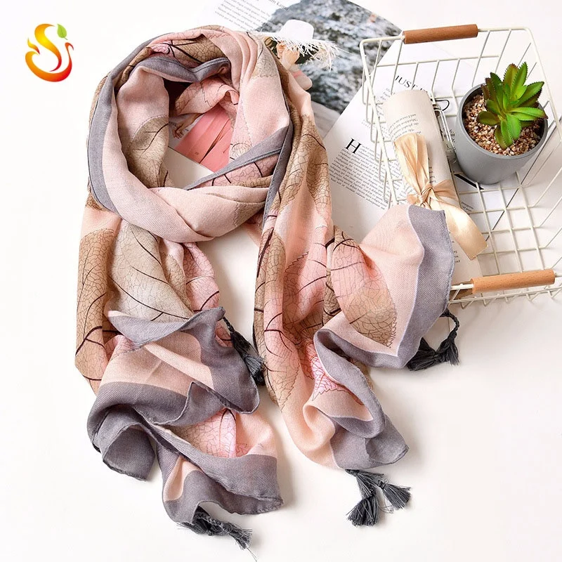 
China manufacturer digital printing custom long cotton linen scarf shawl wrap gift jersey scarf 