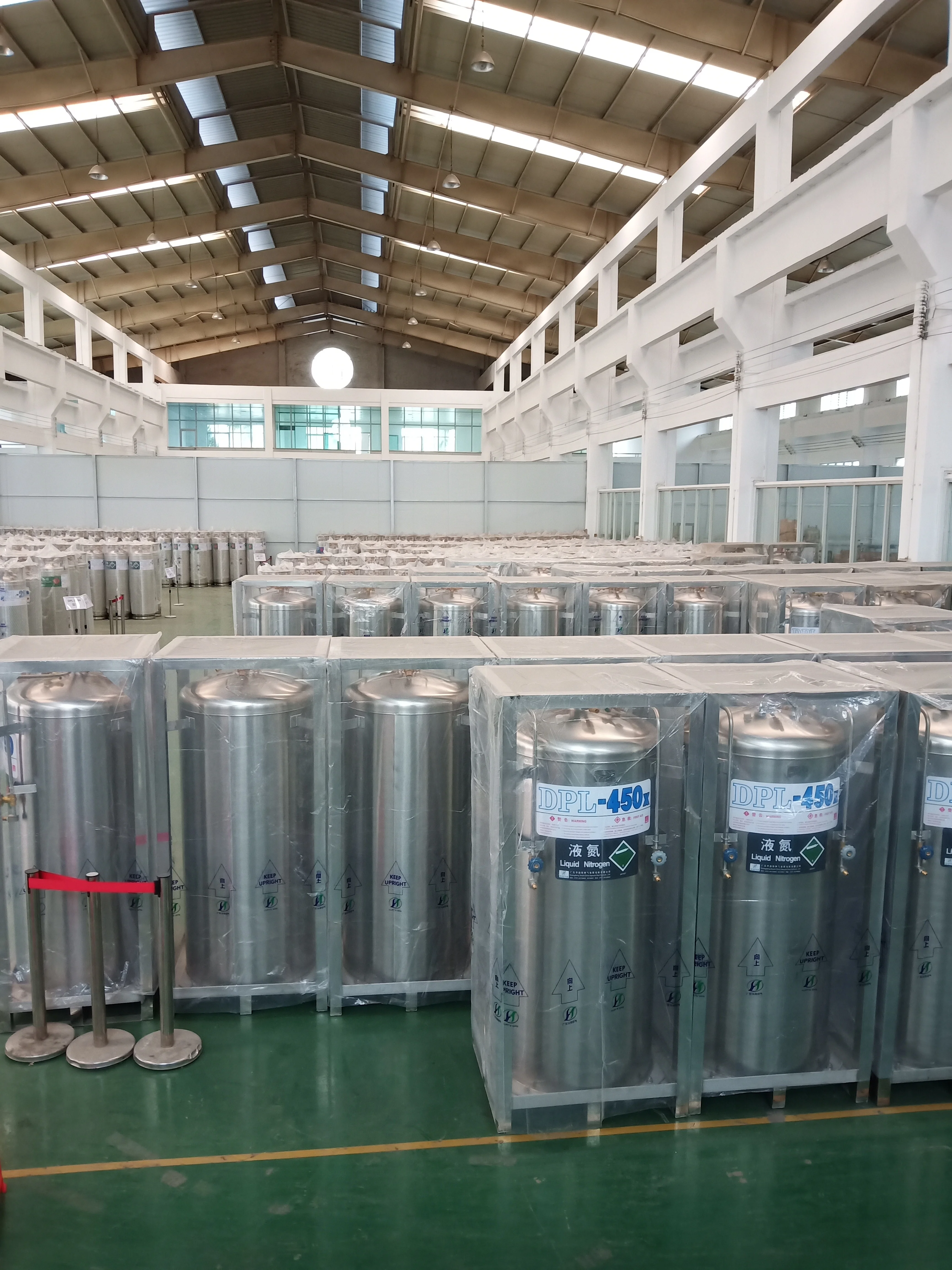 Hospital medical LOX liquid oxygen cylinder dewar price