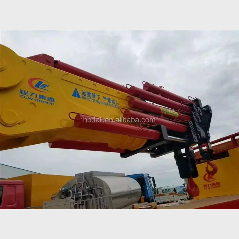 200Tons heavy Knuckle boom truck mounted crane for lifting