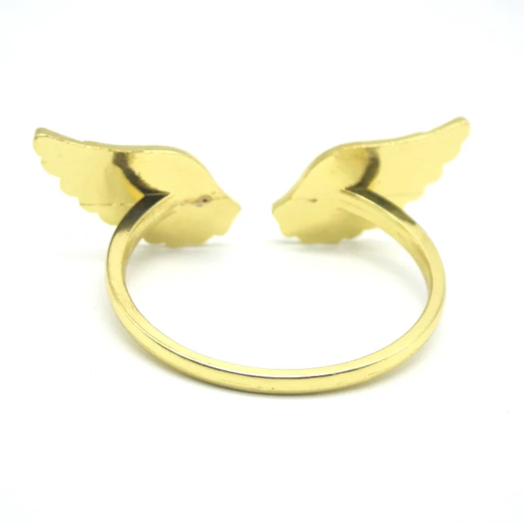 
Factory price exquisite angel wings shape zinc alloy custom napkin rings for wedding hotel decoration 