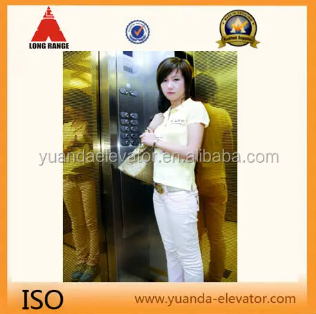 Luxury hotel passenger lift