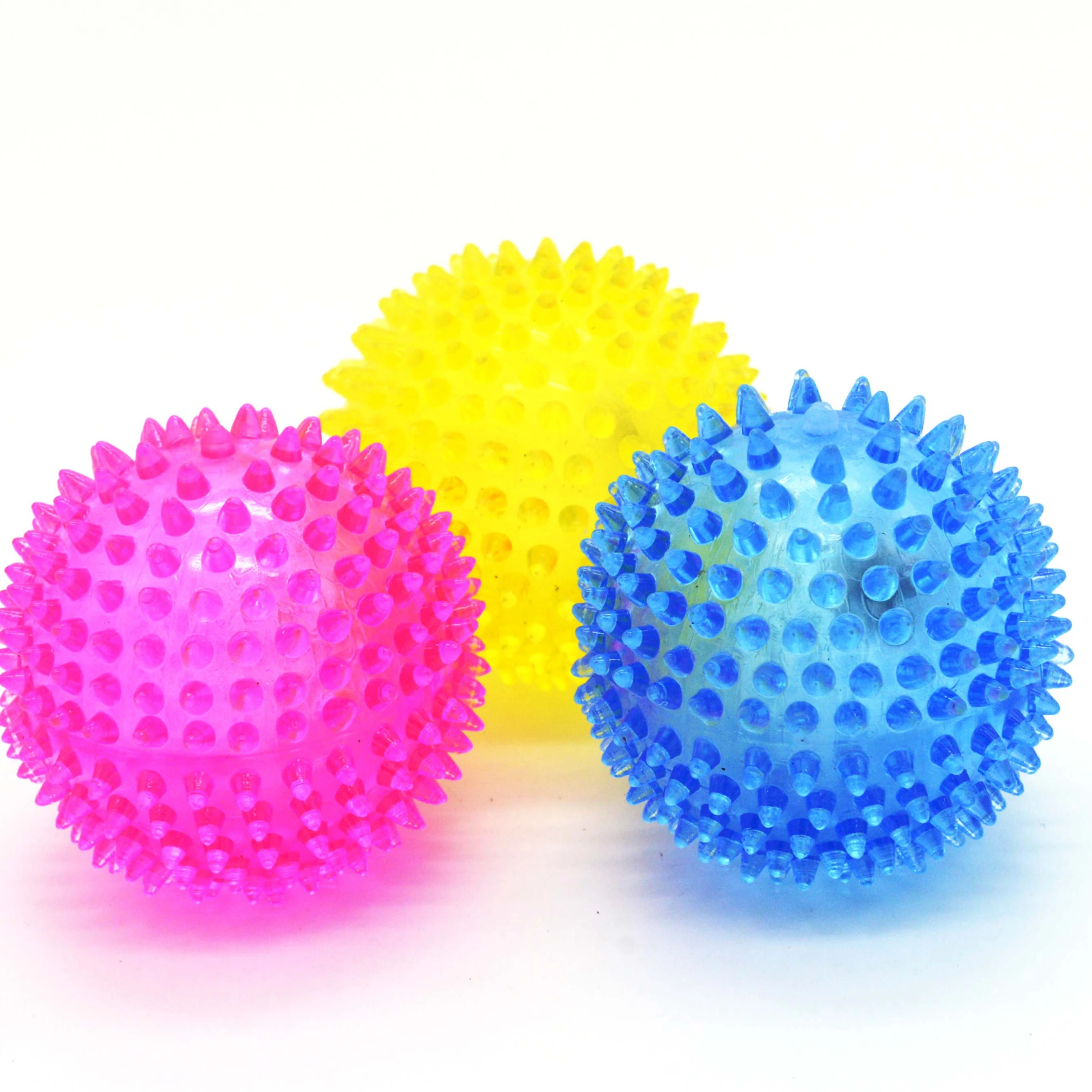 Pet products wholesale custom Non-toxic pet teething chew toy TPR strong Spike ball dog toy