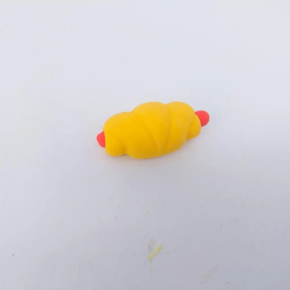 2023 hot sell wholesale mini hot dog cartoon  shape 3D cutet rubber eraser for kids
