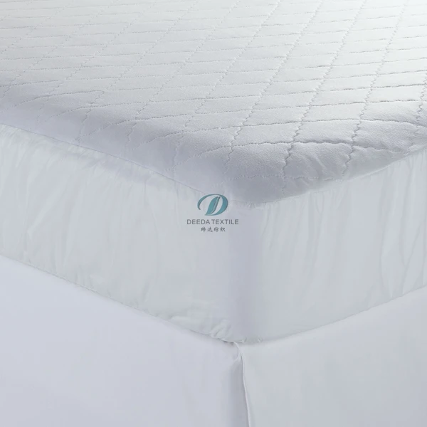 Deeda factory hypoallergenic hotel mattress pad with waterproof protectors