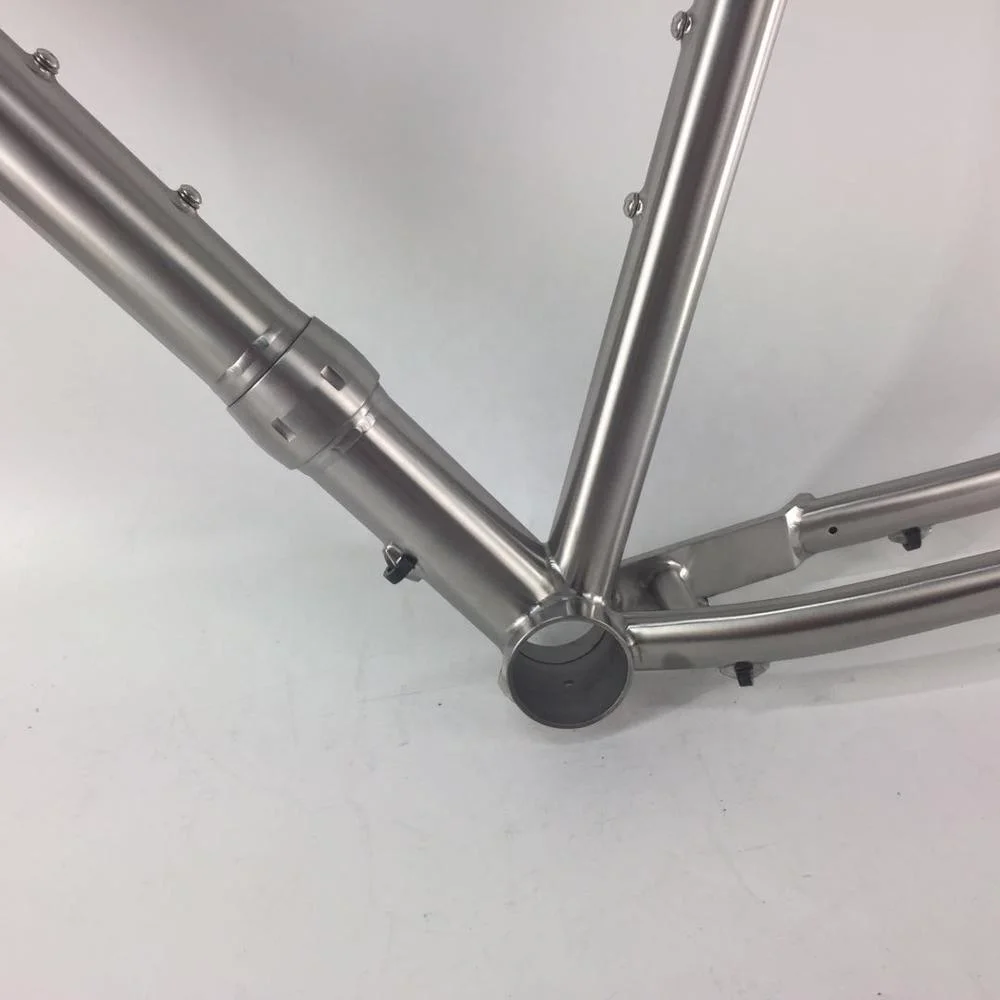 650B titanium gravel bike frame with breakaway design