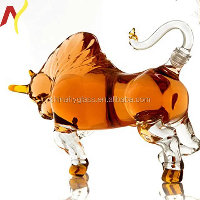 high clear bull shape animal shaped frosted glass beverage bottles / factory supply high quality dragon glass cork bottles 200ml