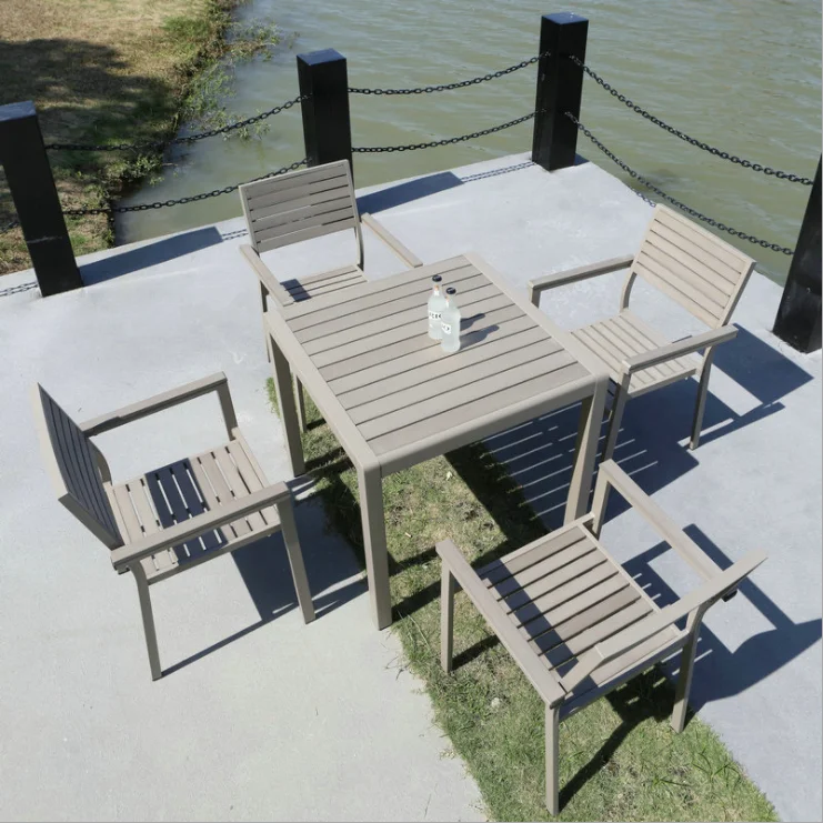 Уличная мебель для кофейни