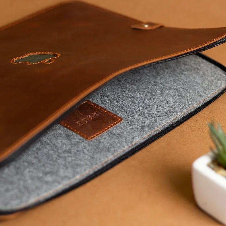 Alibaba Hot Sellers Accessories Leather Laptop Cover Case For MacBook Pro 15 inch 13 inch in Case