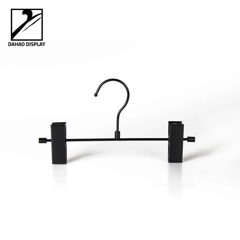 
Черная металлическая вешалка для одежды с зажимами для брюк/рубашек/нижнего белья 