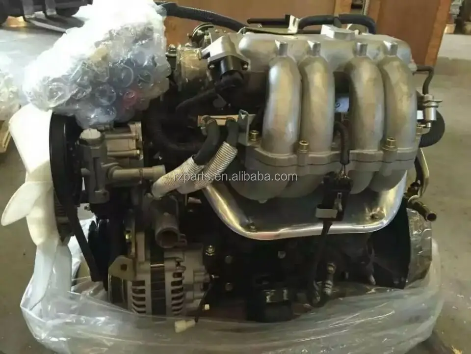 4Y inline wedge shape combustion chamber engine