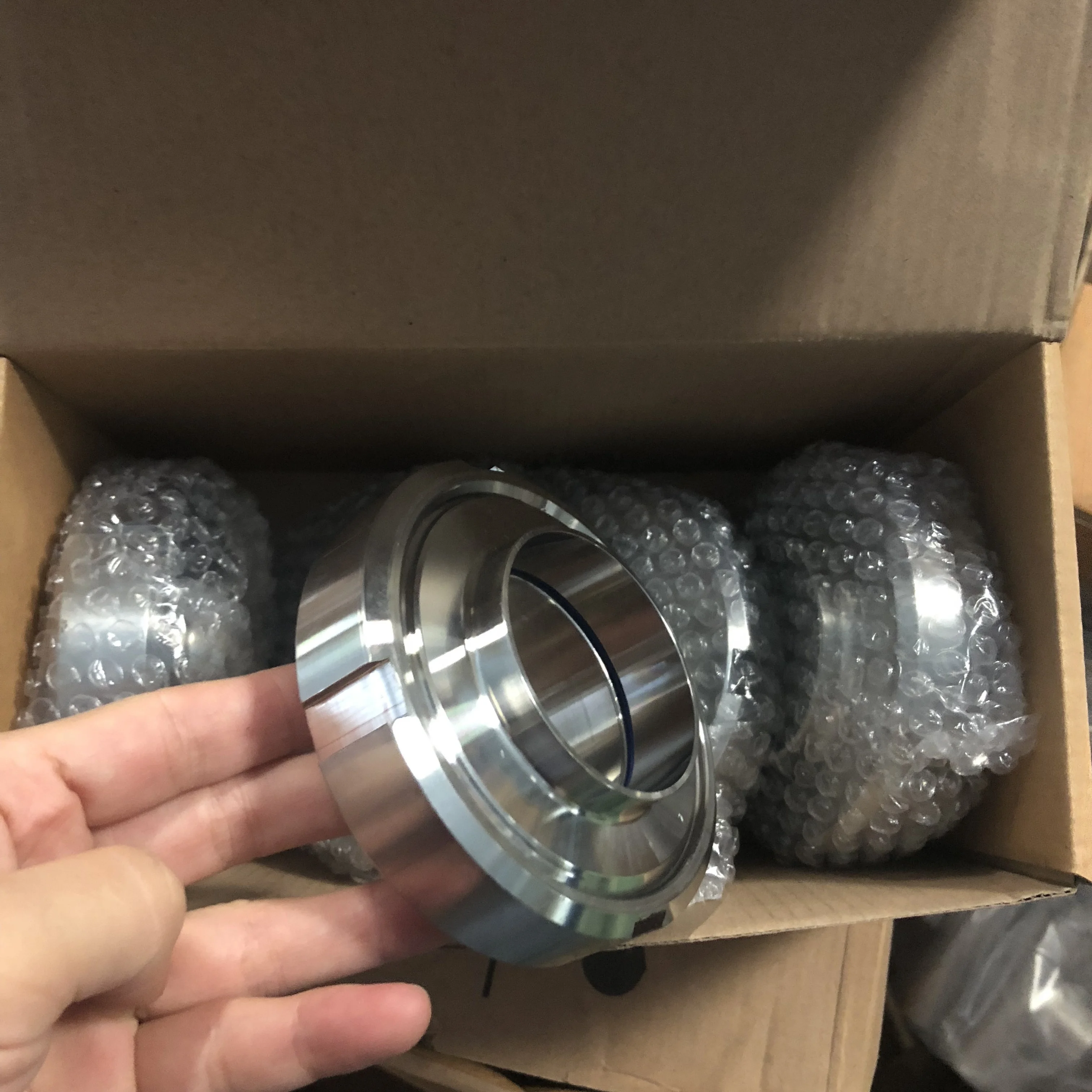 Stainless Steel 304/316L DIN11850  Union Completely Set With 4 slots