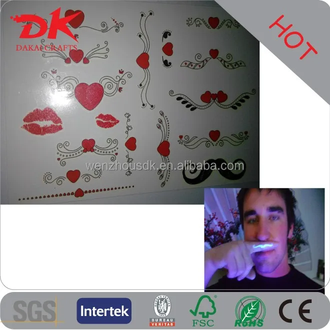 
Custom nail polish covered fluorescent henna tattoo 