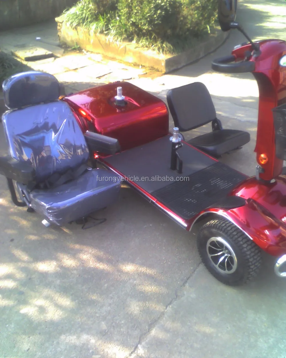 Double seat four wheels lithium battery electric mobility scooter