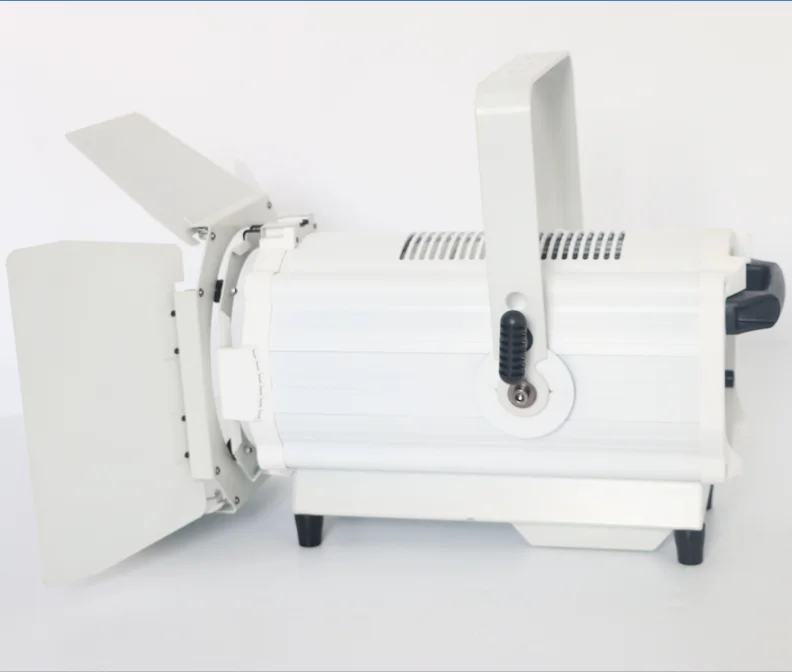 Professional Film Audio 200W 300W Warm White Cold White RGBW LED Fresnel Light