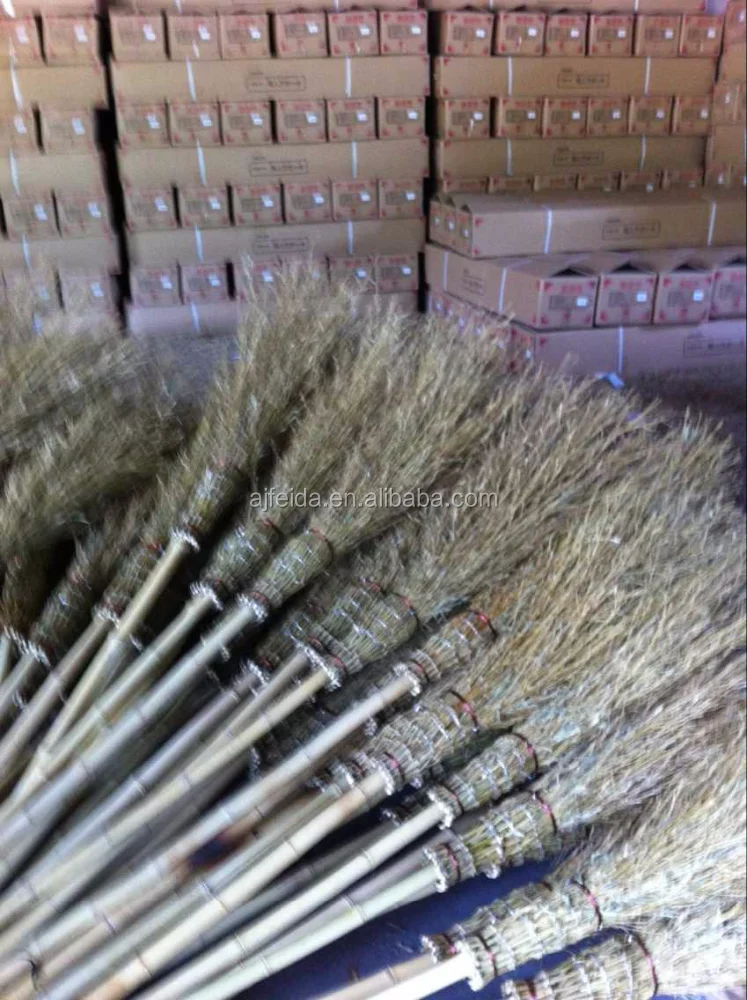 FD70035 Durable bamboo broom