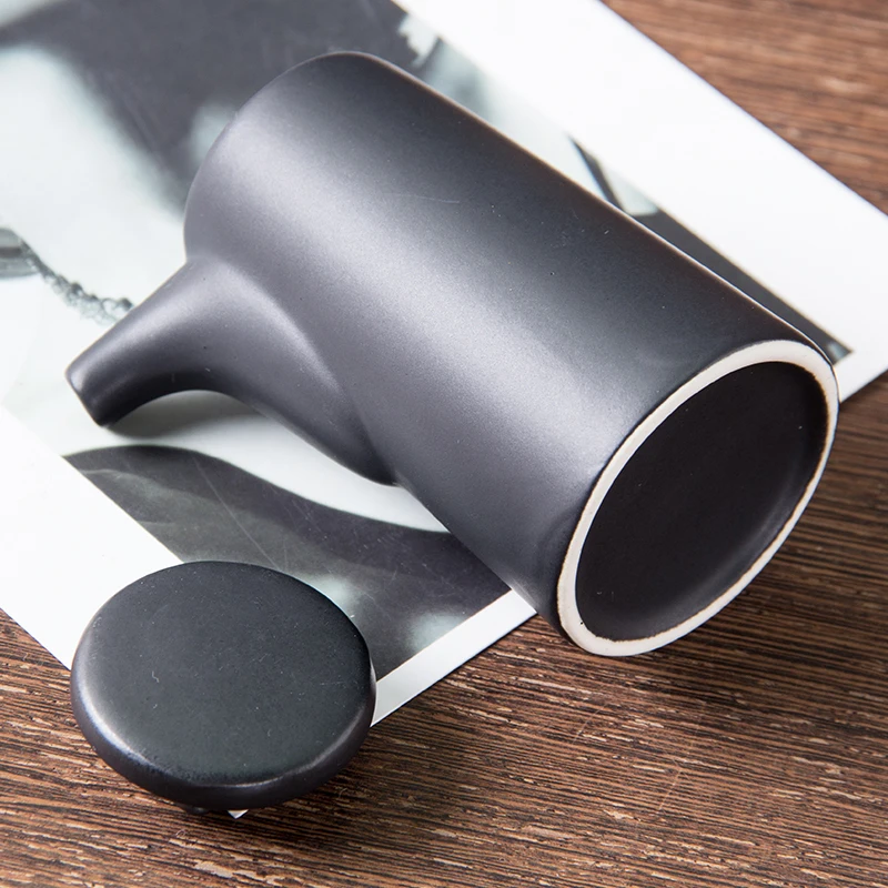 Small Pouring Bowl Kitchenware Honey Sauce Oil Vinegar Maple Syrup Ceramic Bottle Dispenser