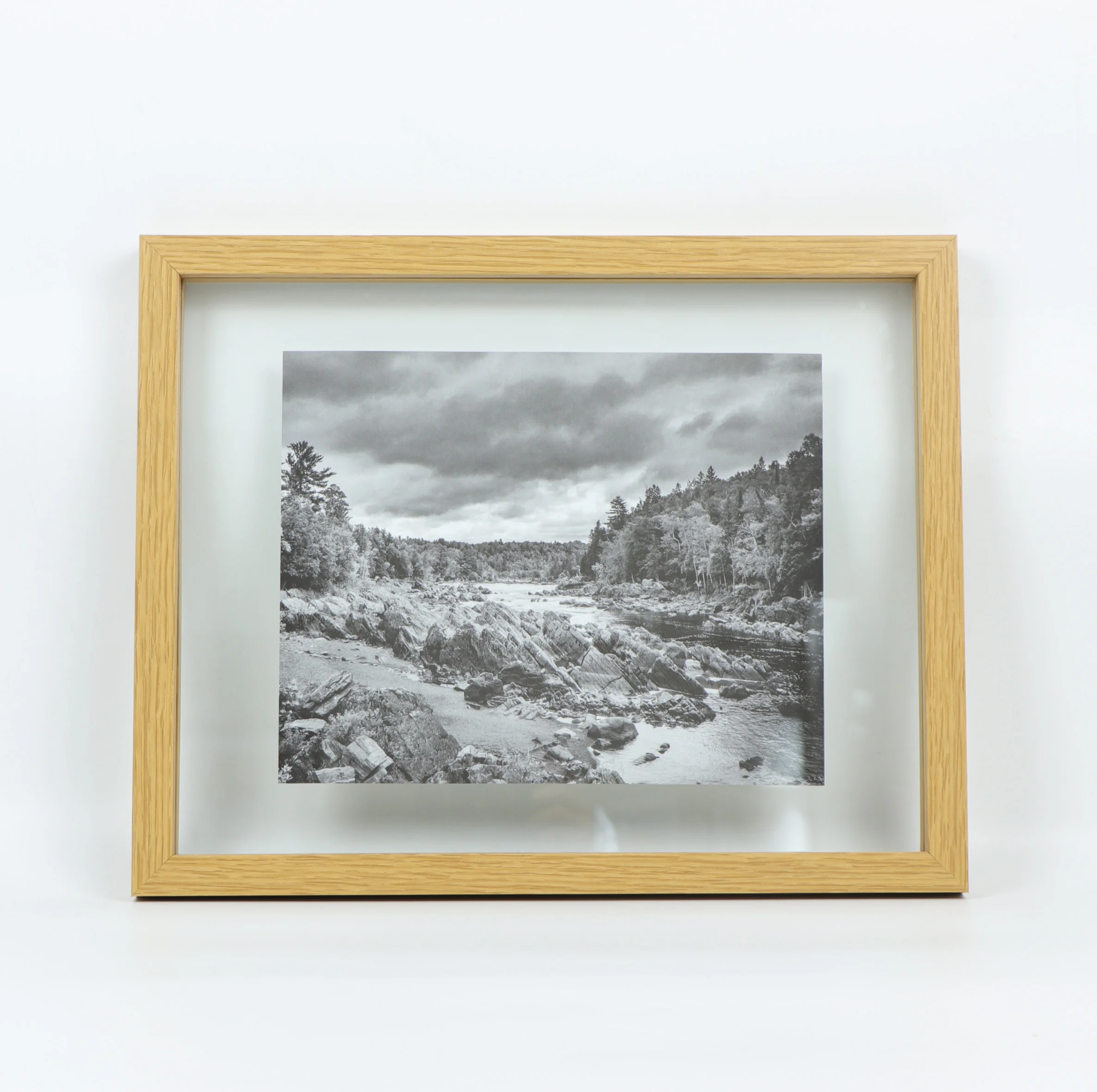 Floating Frame, MDF Floating Picture Frame, Real glass for holding photo