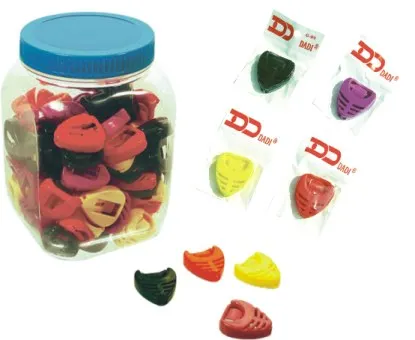 
Colorful heart shape picks holder Custom Logo Musical guitar picks holder 6 picks holder case 